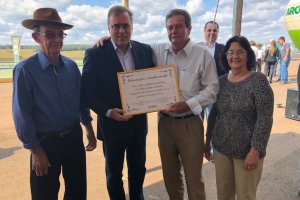 2018 - Inauguração de tratamento de esgoto em Arcos 3